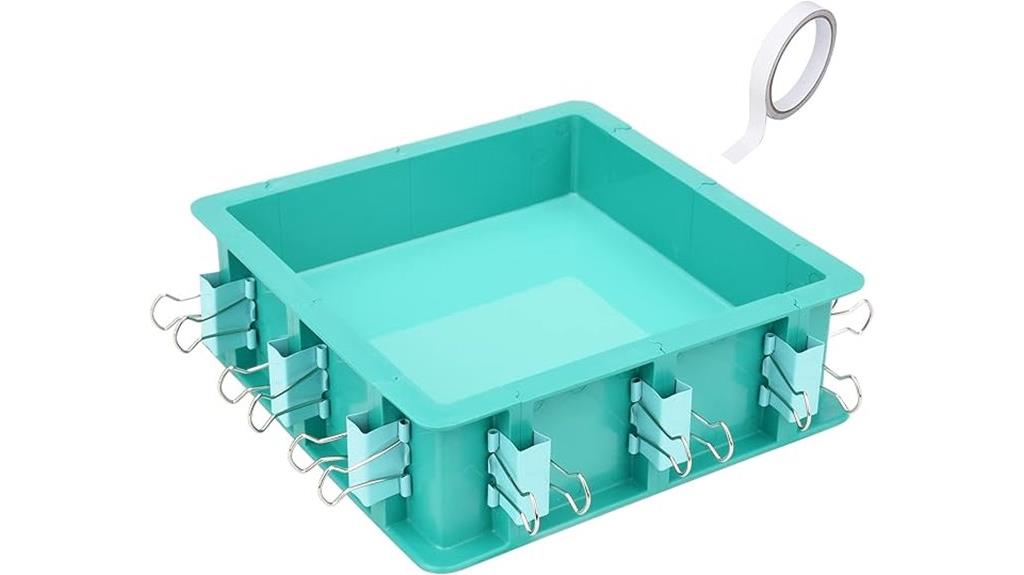 adjustable silicone mold housing