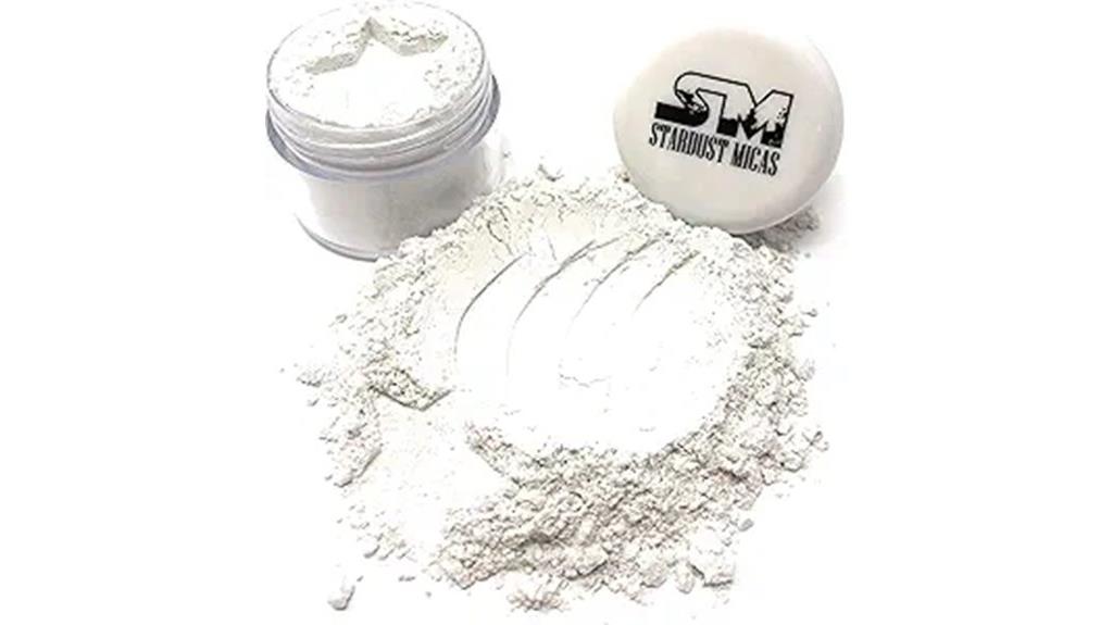 glittery pigment powder craft