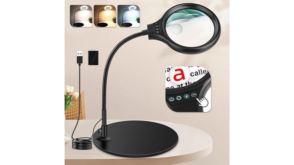 magnifying glass with light